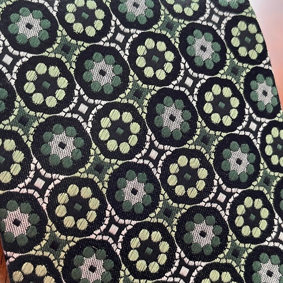 Joseph&Feiss 100% silk Green Patterned Men's Tie - Picture 3 of 6